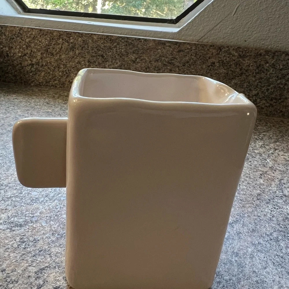 Rae Dunn Artisan Collection “Cream” Creamer - Picture 3 of 6